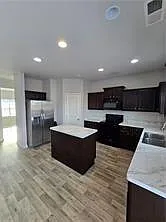 647 Skye Dr — Photo 6