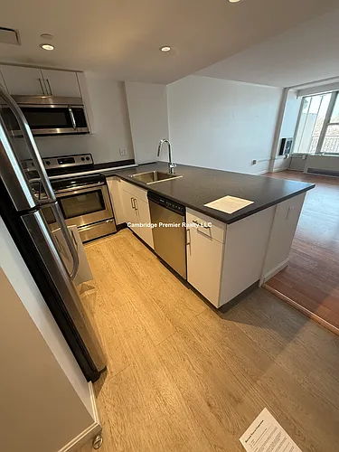 281 Harvard St Photo 1