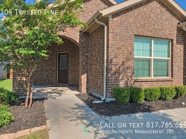 8305 Twisted Pine Way, Fort Worth, TX 76131