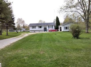 2147 W Brewer Rd, Owosso, MI 48867