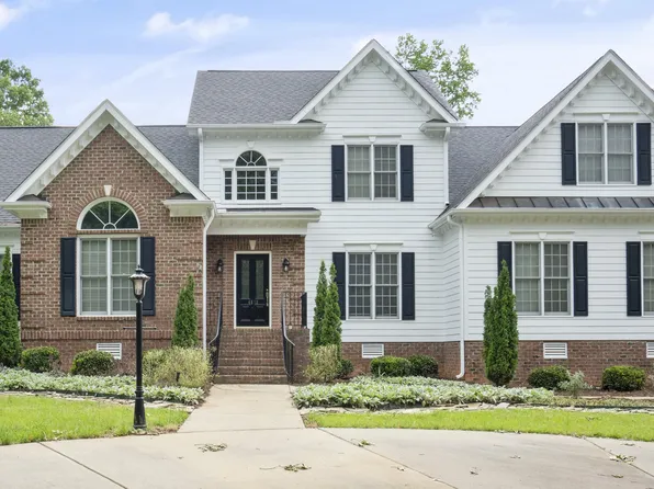 4812 Cornoustie Ct, Holly Springs, NC 27540