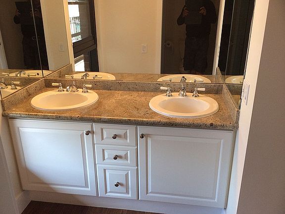 2nd image of 500 W Harbor Dr Unit 623