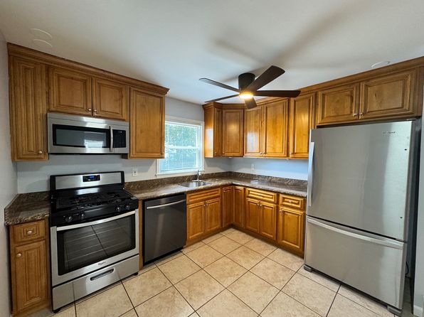 5 Daniel Ct