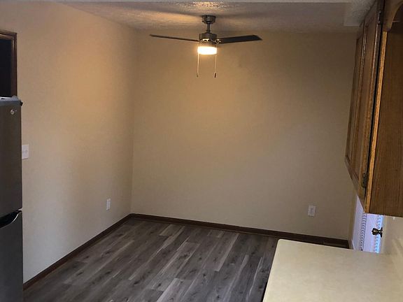 5th image of 2355 McCauley Ct