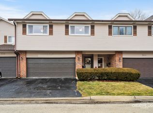 6820 Chelsea Rd, Tinley Park, IL 60477