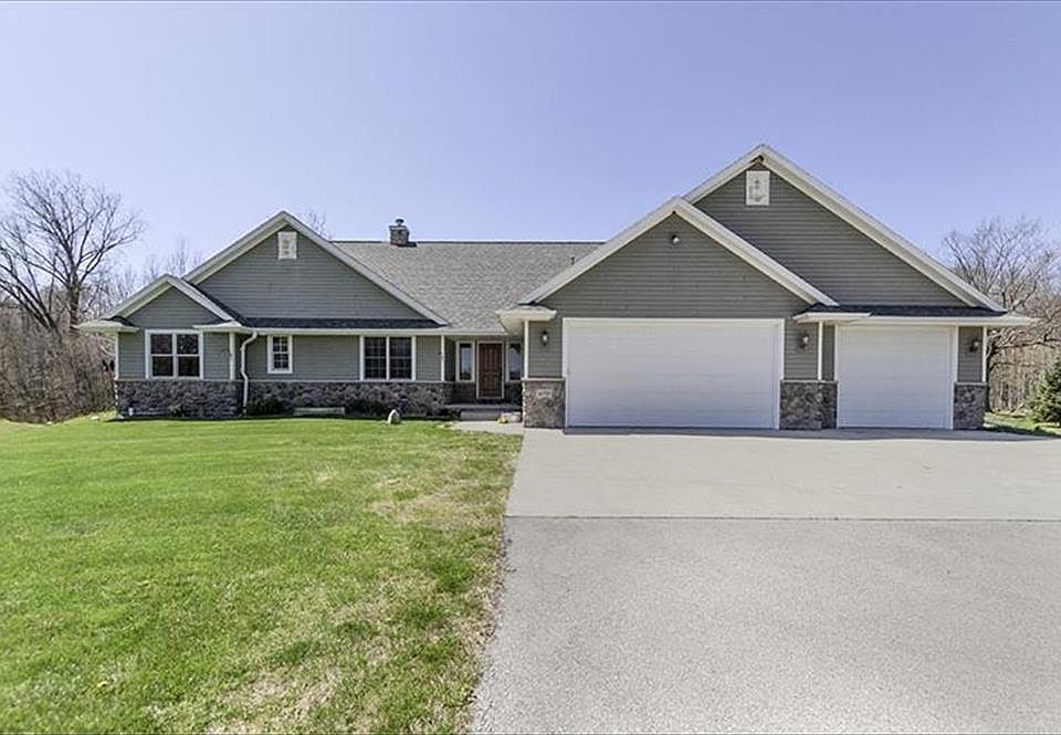 1st image of 6170 Black Walnut Way