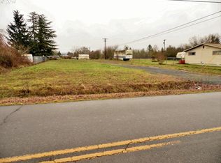 75 View Ln, Lebanon, OR 97355