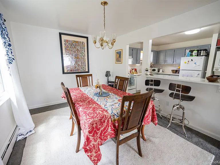46 Robinson Ave #2 — Photo 8