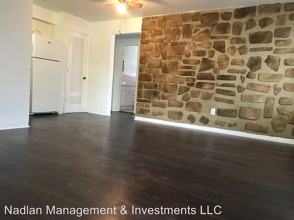 1st image of 16890 NE 21st Ave APT 3