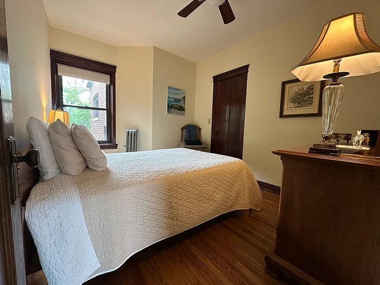 4616 N Sacramento Ave #3 — Photo 14