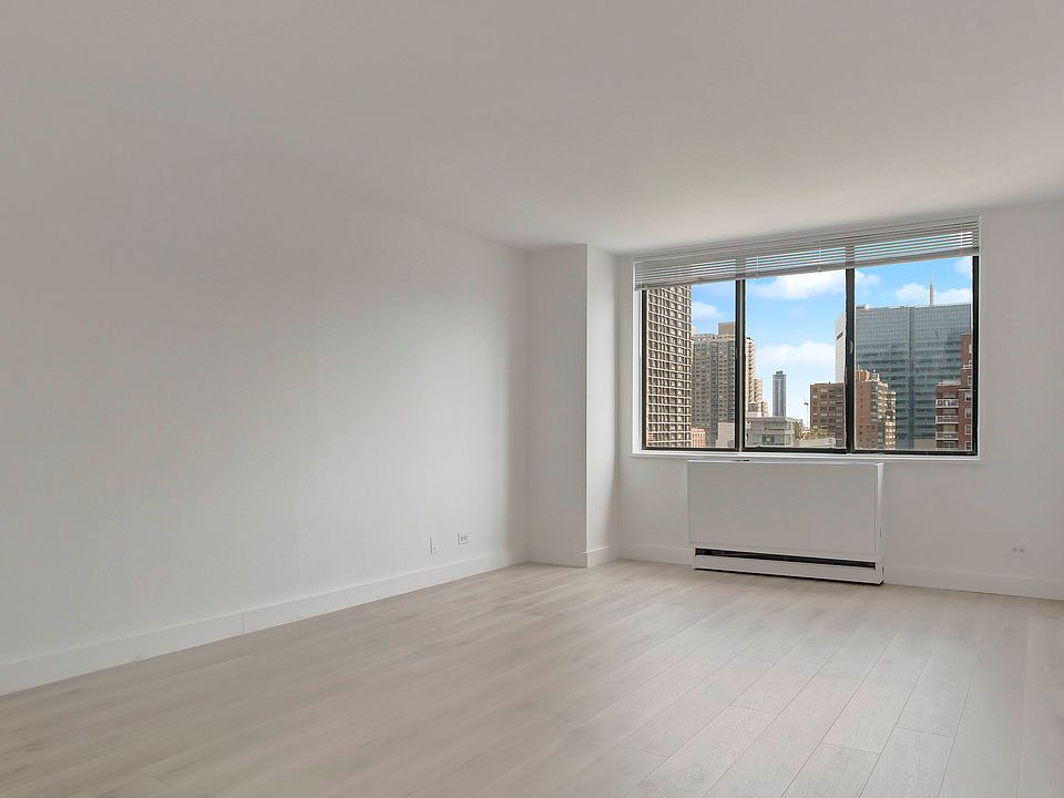 1st image of 200 E 33rd St APT 15C