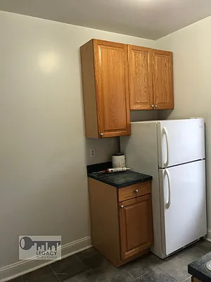 Rented by Legacy Realty Group NYC LLC | media 19