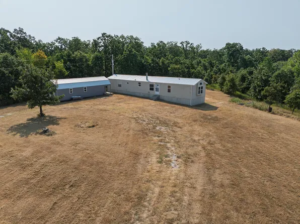 65175 E 160th Rd, Wyandotte, OK 74370