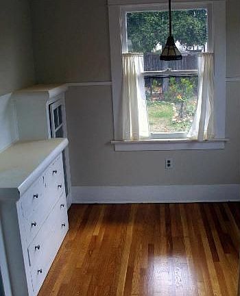 2nd image of 3145 Bancroft St