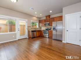 Garage, Backyard, 3 Bedroom - Now Leasing