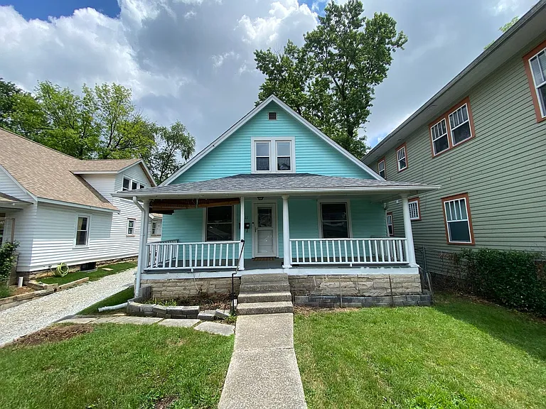 1427 S Washington St — Photo 18