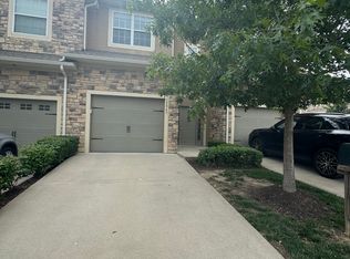15868 Shawnee Dr, Overland Park, KS 66223