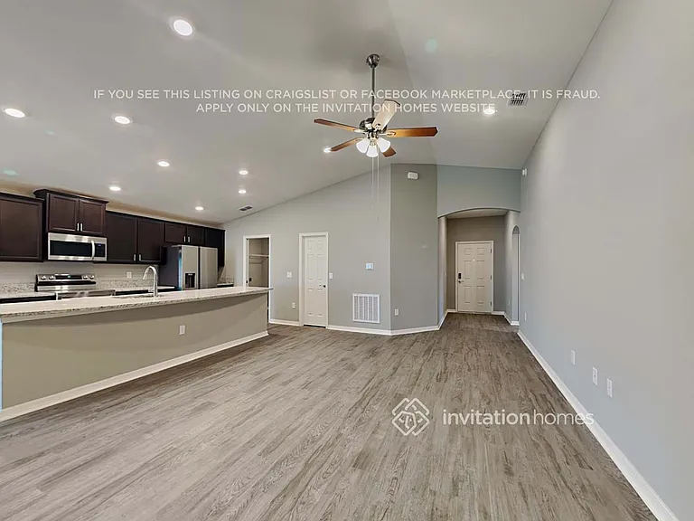 3922 Willow Ridge Dr — Photo 3