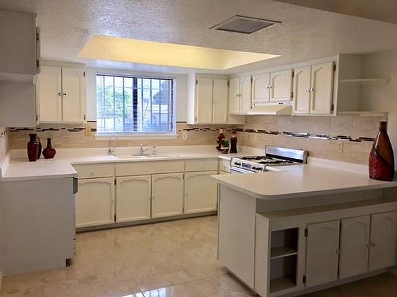 2nd image of 7105 Cerro Negro Dr