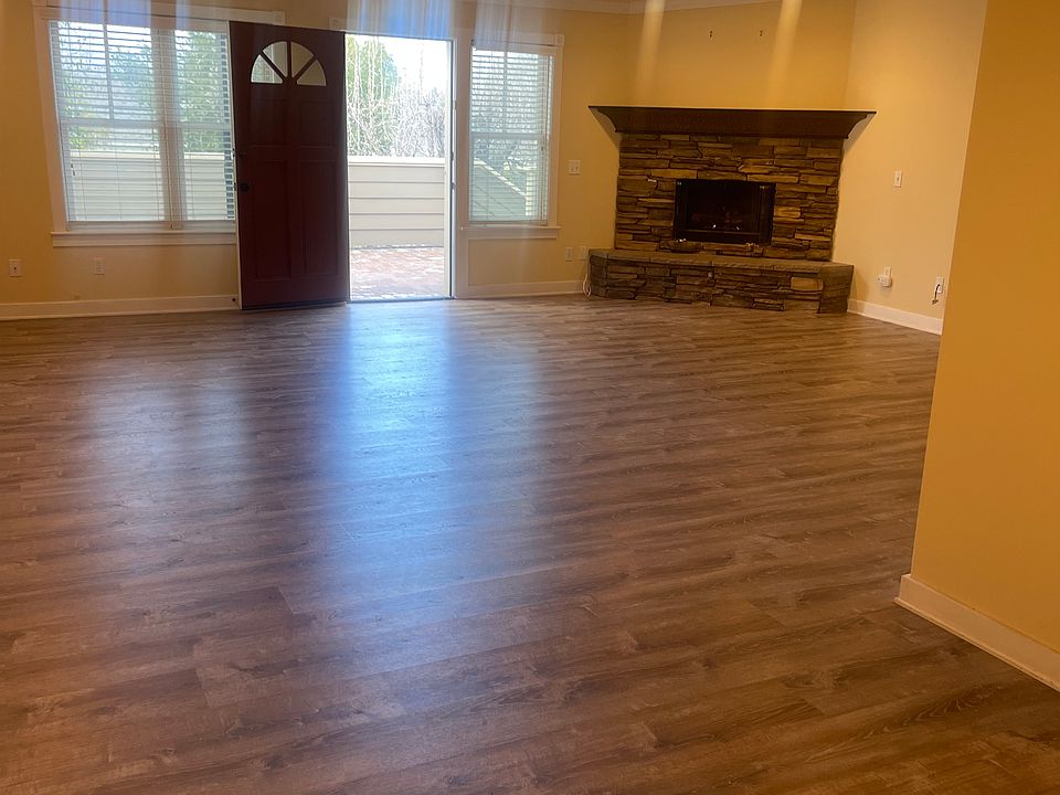 1st image of 1-3560 Manzana St #1