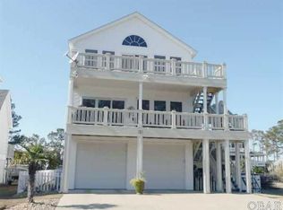121 Gilbert St, Manteo, NC 27954