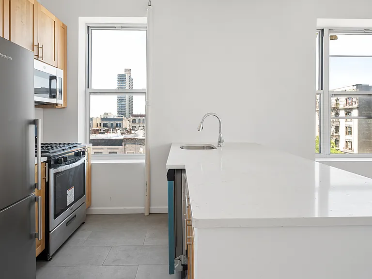 575 W 183rd St #53 — Photo 8