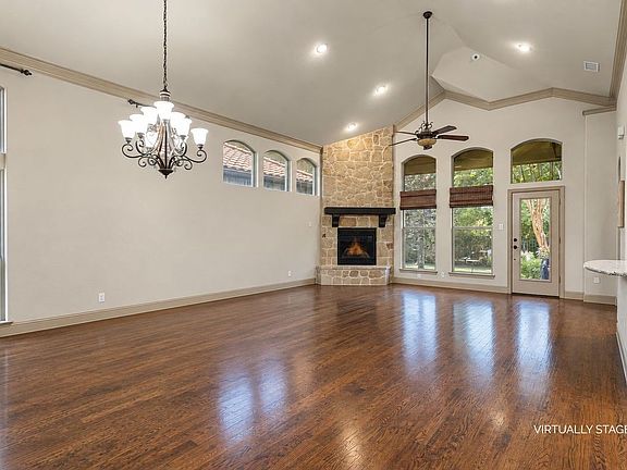 3rd image of 3460 Tuscan Hills Cir