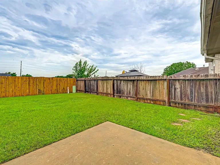 20227 Enchanted Rose Ln — Photo 43
