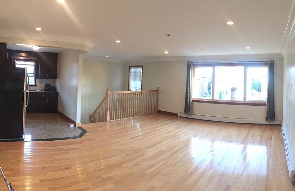 1st image of 20019 46th Ave #2