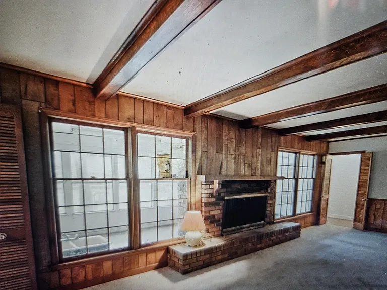 5483 Crescent Ln — Photo 6