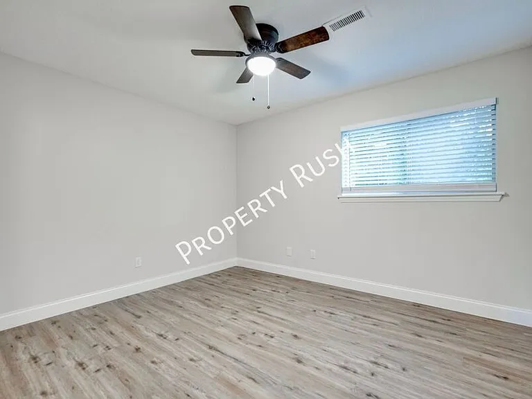 2323 Green Forest Dr #A — Photo 22