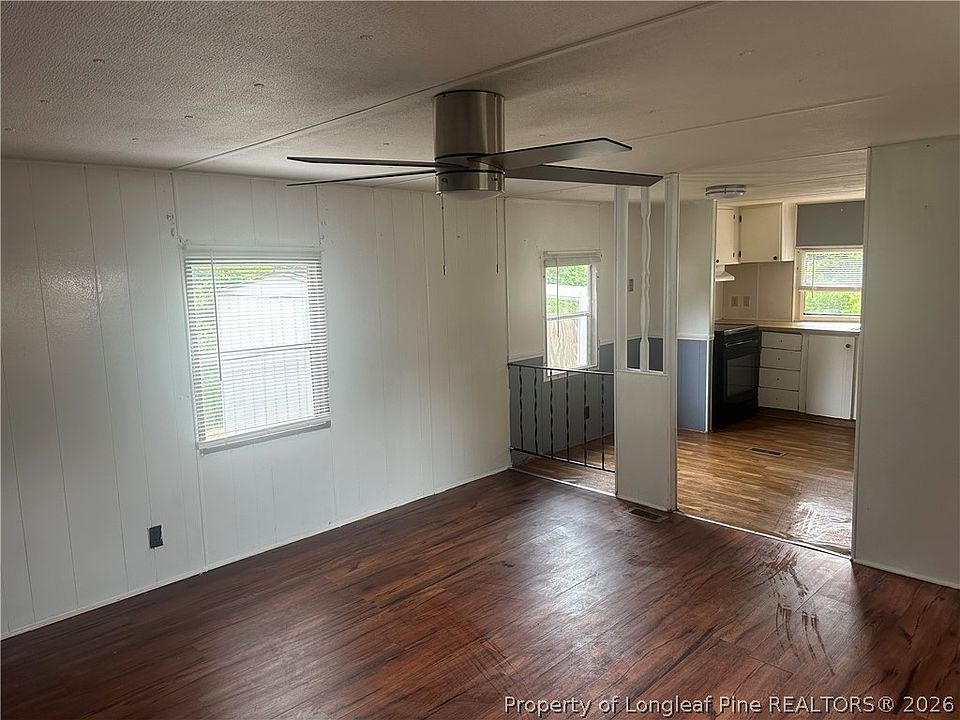 10th image of 140 Huntsville Cir