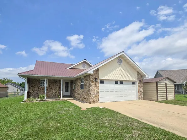 801 E Clay Street, Mountain Grove, MO 65711