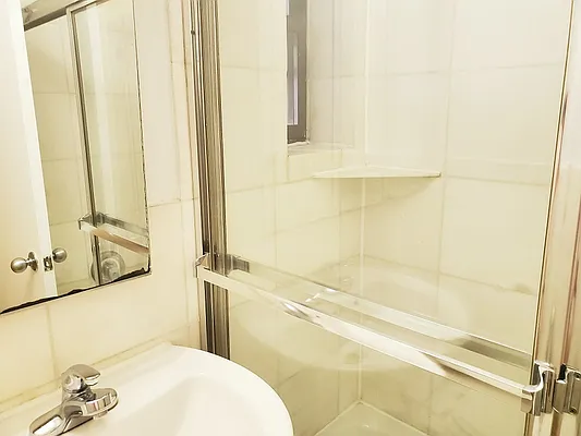 Rented by Corcoran | media 7