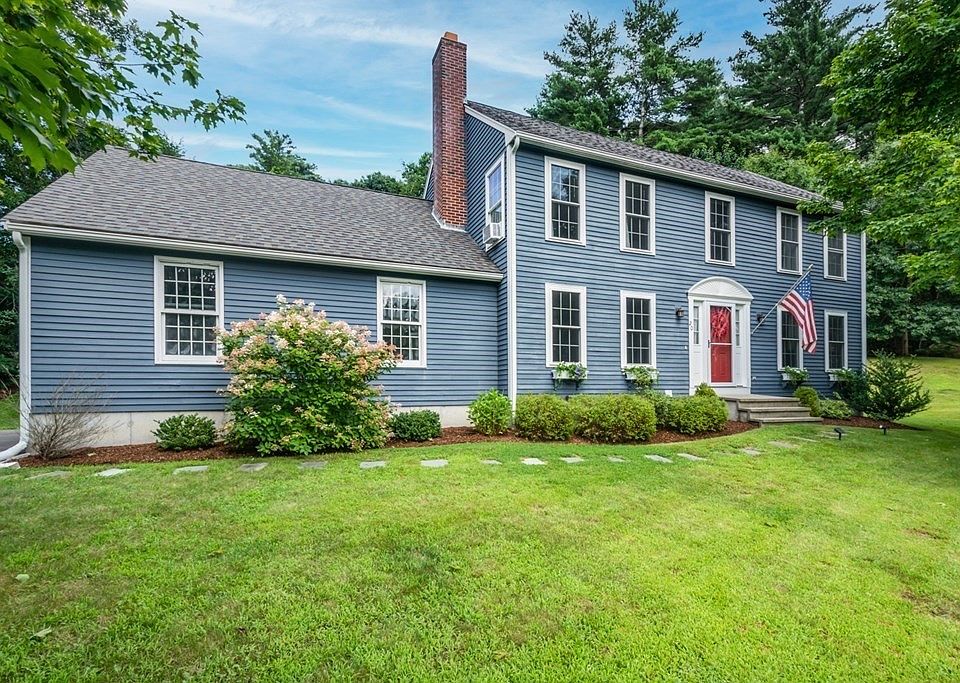 1st image of 20 Evergreen Dr