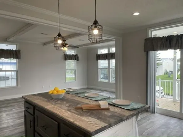 Spring Hill Plan, Heritage Plantation