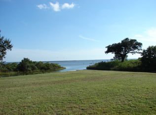 2101 Sandalwood Pl, Gautier, MS 39553