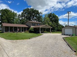 225 S 8th St, Boonville, IN 47601