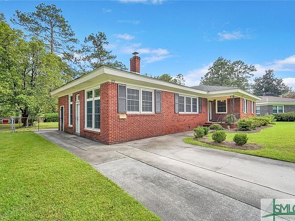 4th image of 337 Kensington Drive