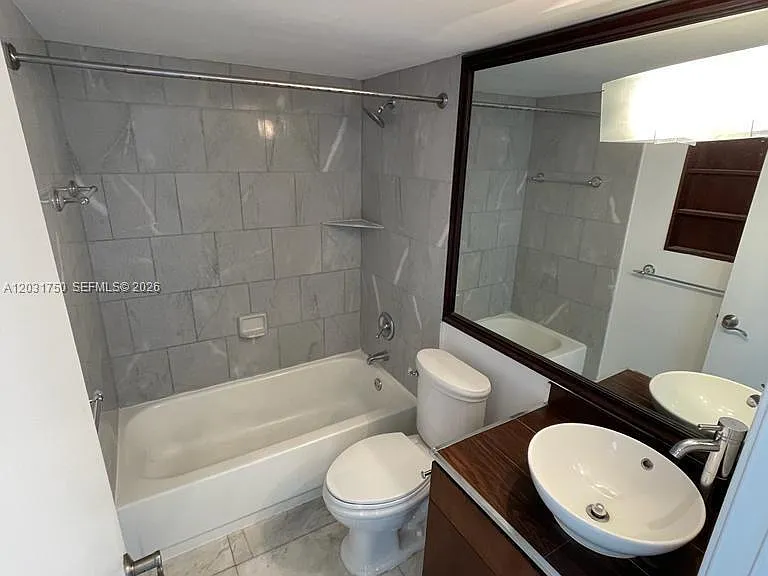 770 Claughton Island Dr #1504 — Photo 7