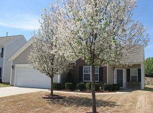 2004 Satinwood Dr, Clayton, NC 27520