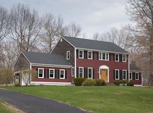 8 Morningside Rd, Plainville, MA 02762