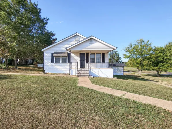 951 County Road 165, Rogersville, AL 35652