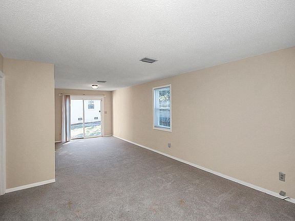 3rd image of 430 Gene Ave