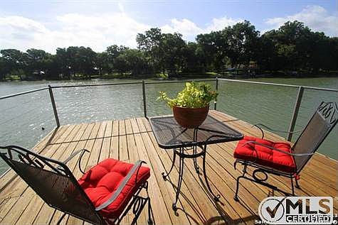 5th image of 435 Lake Placid Dr