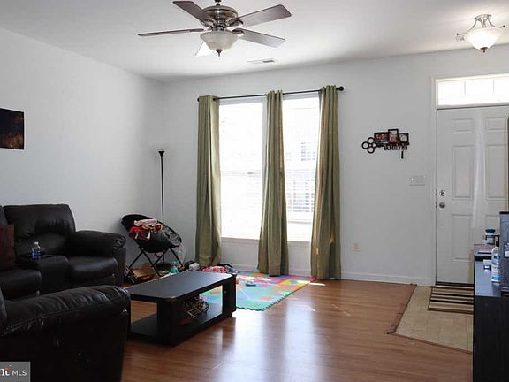 2nd image of 603 Wye Oak Dr