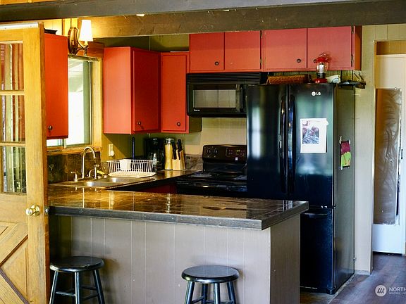 3rd image of 1520 Pine Loch Sun Drive