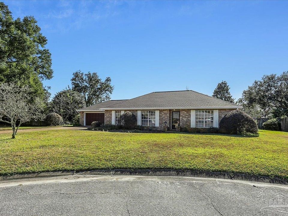 1st image of 421 Bunker Hill Dr
