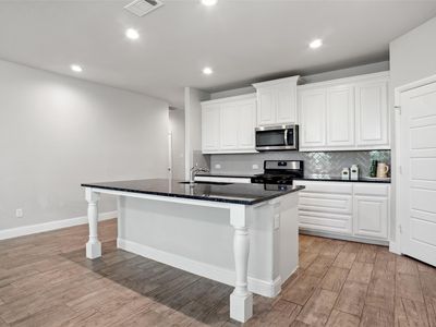 512 Adams Ct, Weatherford, TX, 76085