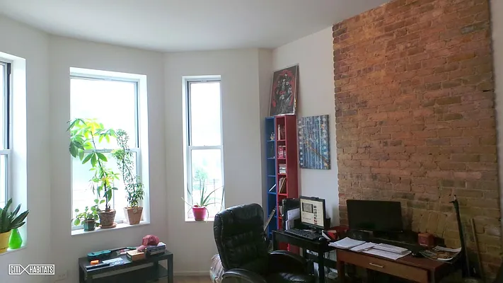 Rented by Citi Habitats | media 20